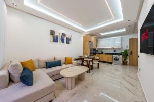 Modern Hivernage Studio Retreat Pool & central access