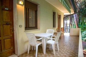 Terrace home by the pinewood