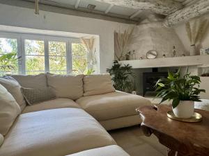 Charmant mas perché en Provence