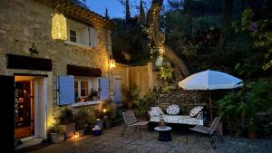 Charmant mas perché en Provence