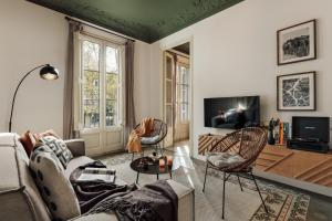 Hunde - 2 bedrooms in Eixample Esquerra