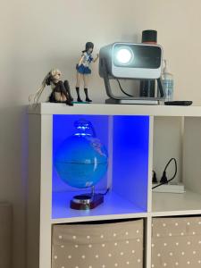 Splash of Vivid- Secluded Cheerful nest by Station -1min walk - Shared bathroom with ONLY ONE other room