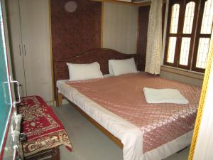 Kedareswar B&B