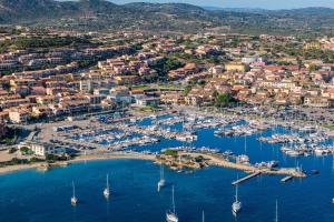 Elegant studio in Sardinian stone residence img18