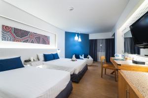 Jomtien Palm Beach Hotel and Resort