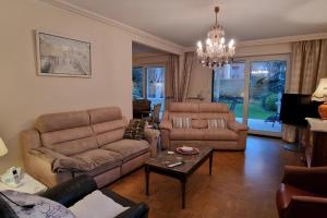 Steps from Basel and Train Spacious 120 m2 Apartment in Saint Louis with Terrace and Garden