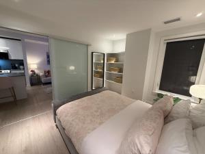 Spotless modern & bright 1 BR in North End Halifax