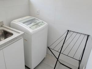 Two-bedroom, renovated apartment in Asa Sul