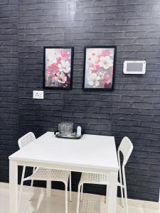 European Style studio Amanora park town Hadapsar Pune