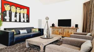 Villa 09, piscine chauffée 8 personnes à 2 pas de locéan