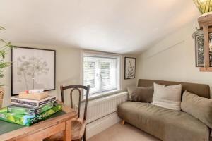 1 Bed in Woodbridge oc-11ang