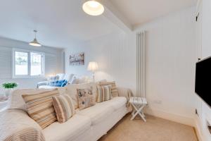 2 Bed in Dartmouth oc-bc40