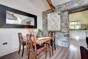 2 Bed in Caernarfon oc-76024