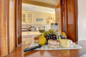 2 Bed in Dulverton oc-badger