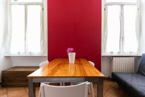 ArtStay Apt Porta Romana Parking 3th floor no lift