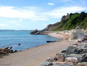 3 Bed in Torquay oc-h28551