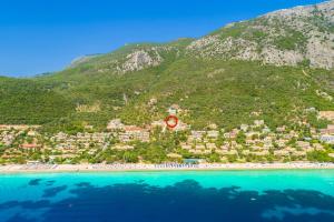 Villa Sequoia Yellow