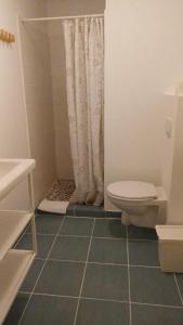 BoLA Ferienwohnung Hamburg Nr 25 Shabby für 2 Personen, Parkplatz