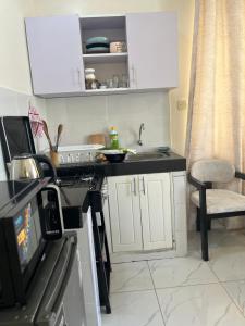 Hosting by Vee Studio