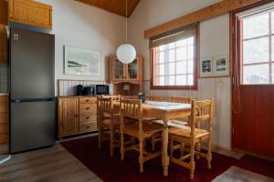 Alpine Cottage by Aavalevi