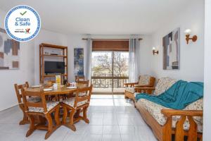 B78 - Fragoso Downtown Apartment