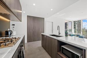 SOP17 Stylish and Cosy 2 Bedroom Apt