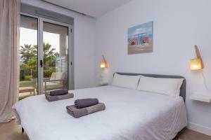 Luxury Apt in La Cala Golf with Terrace & Pool views