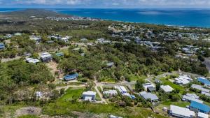 Bayview - Three Bedroom, Family & Pet Friendly Coastal Getaway in Agnes Water