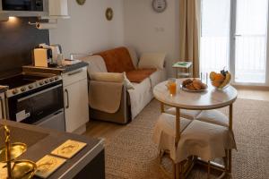 La Demeure du Soleil T2 cosy, Clim,Wifi, Castillet 15 min, parking facile