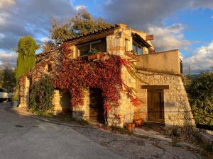 Maison individuelle à saint Paul de Vence avec piscine
