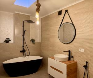 The Bucket - Calla Old Town with Jacuzzi & View