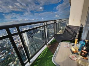 1Bedroom Gramercy Penthouse Makati