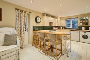 Host and Stay - 36 Hardy Meadows