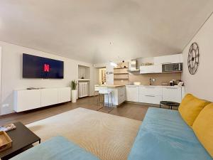 Grand Luxury Apartment - Turin Center - Families & Groups