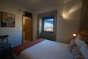 Bridge It - Suites & Views