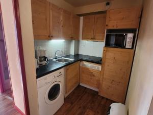 Avoriaz: Grand appartement 4 pièces 8 pers, vue sur domaine skiable, wifi - FR-1-633-43