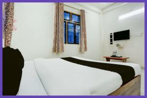 Hotel Raghukul Stay Near Railway Station
