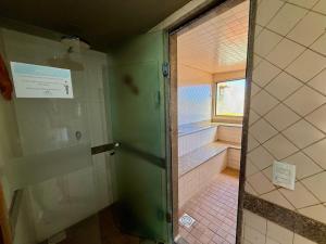 Búzios Prime: Vista Mar, 50m da Praia da Ferradura, 8 suites