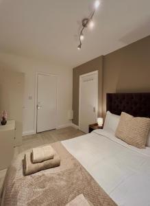 Stylish Brick Lane Heart 2 Bedroom Apartment