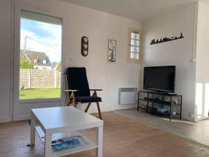 Maison avec jardin à 450m de la mer à TREGASTEL - Réf 117