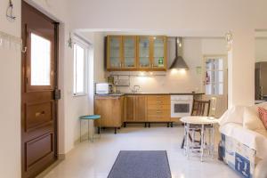 B34 - Central Townhouse in Lagos