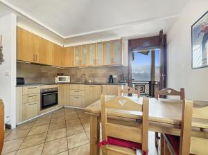 Duplex 68 Pers Télécabine des Carroz (ES116)