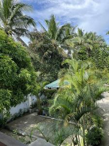 Casa De Flores 7 min to Tagaytay with Events Place