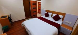 RI Krishna Residency