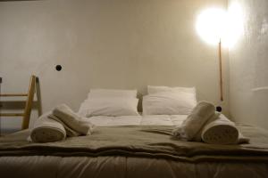 AMPELOPETRA - Slow Country Living