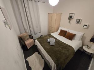 House in Kensington 16 Guests