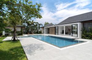 Tara villa in Laguna area