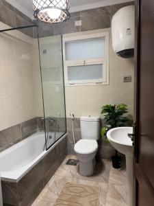 Al-Rehab Luxury Apartment 2 bed rooms New Cairo شقه فاخره غرفتين تشطيبات وفرش فندقي مدينه الرحاب القاهره الجديده