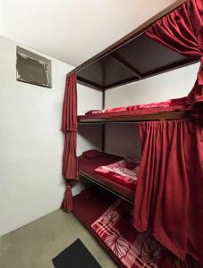 Shivanand Aashray - Near Sangam