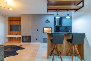 Apartamento Aconchegante com Lareira – GramadoRS